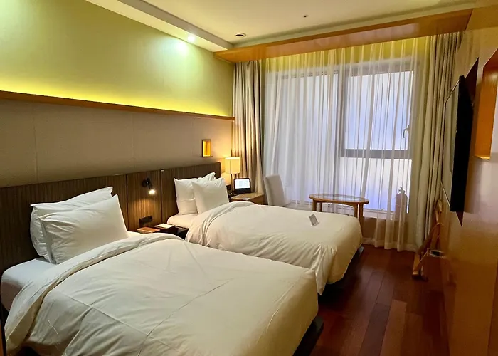Hotel Baymond 4*