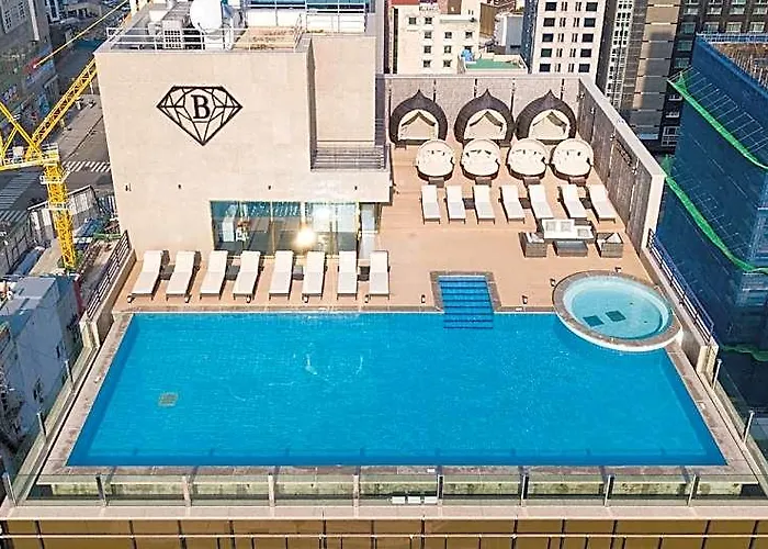 Hotel Baymond 4*
